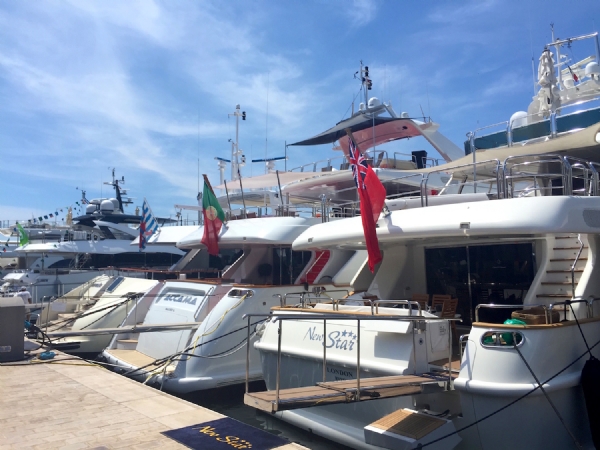 Boat & Yacht Charters